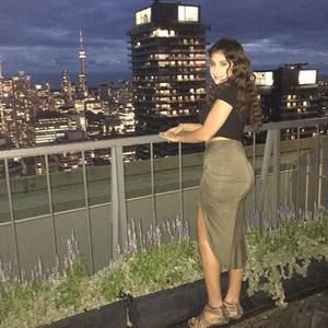 Meet your Posher, Tali